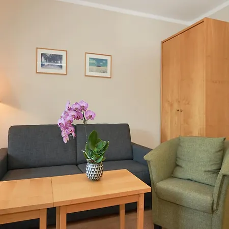 In Attraktiver Lage Des Ostseebades Apartment
